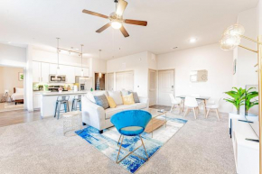 Vivant - Spacious 2BR King Bed Suites Close to Downtown and Airport